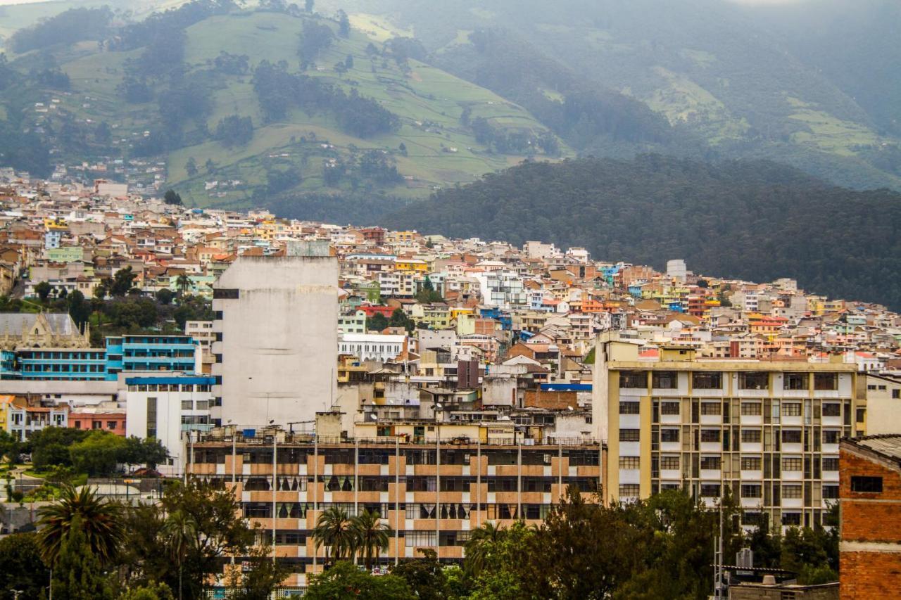 Appartamento Báltico Quito Esterno foto